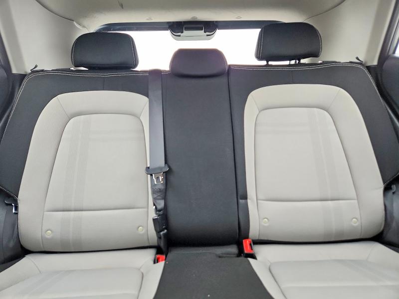 Photo 10 from auction – 2020 HYUNDAI VENUE with VIN KMHRC8A33LU029152