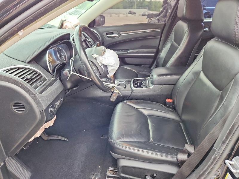 Фото 7 с аукциона – 2019 CHRYSLER 300 с VIN 2C3CCAAGXKH566160