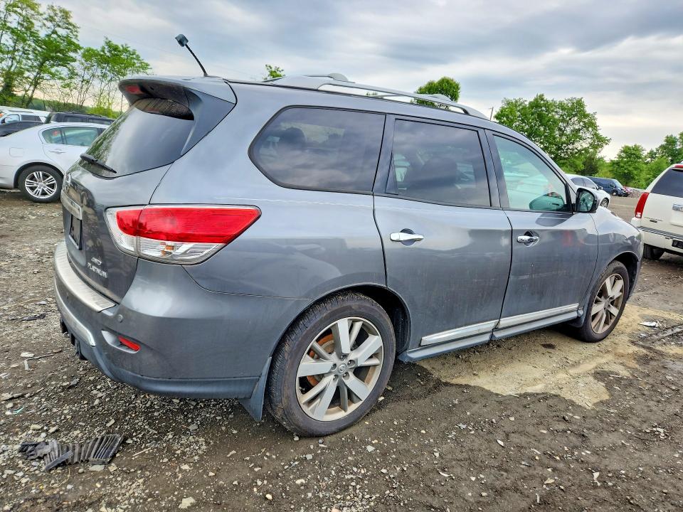 Photo 3 from auction – 2015 NISSAN PATHFINDER with VIN 5N1AR2MM5FC657902