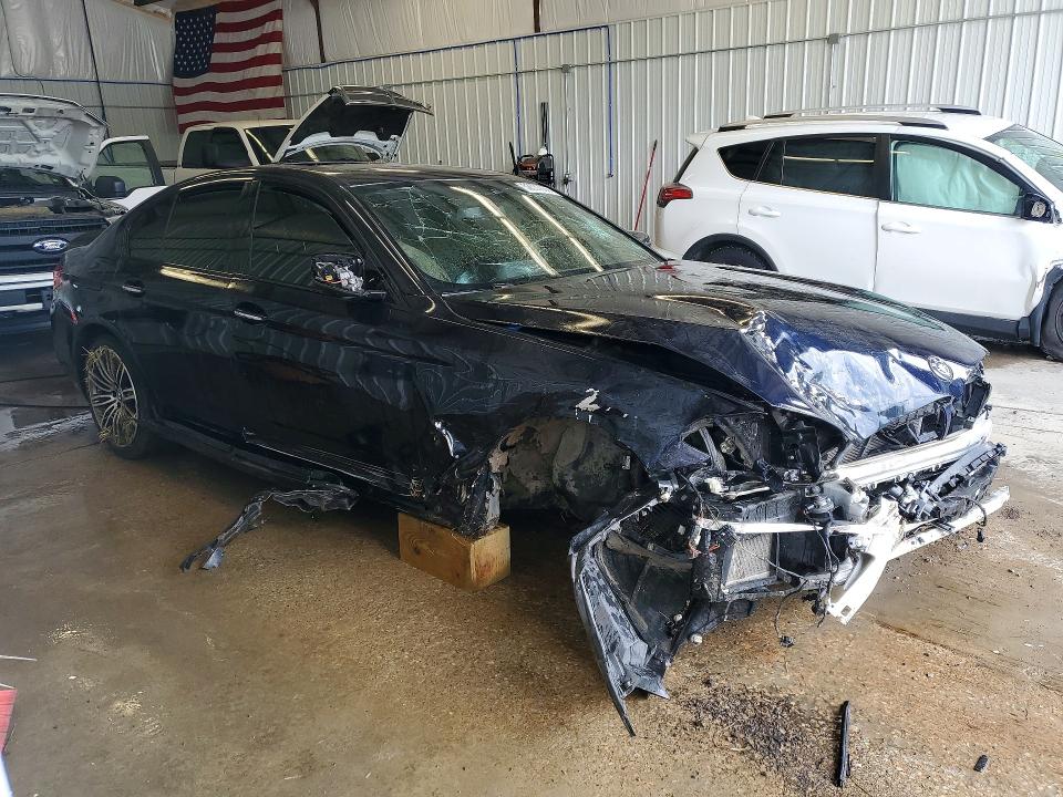Photo 4 from auction – 2018 BMW M550XI with VIN WBAJB9C53JB049190