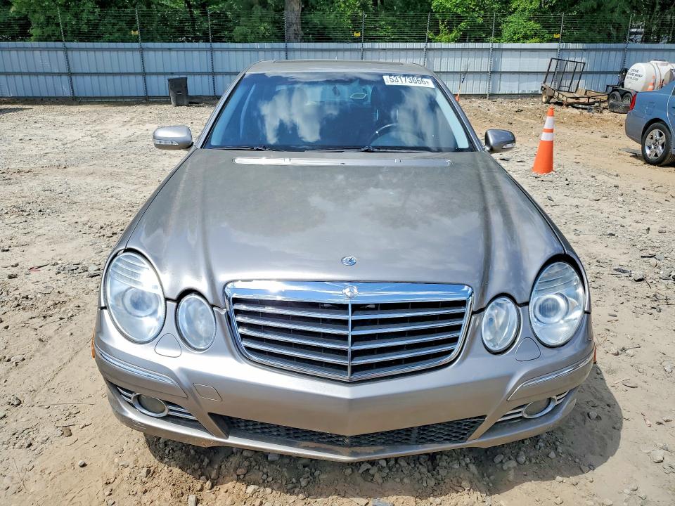 Photo 5 from auction – 2007 MERCEDES-BENZ E with VIN WDBUF56X27B060750