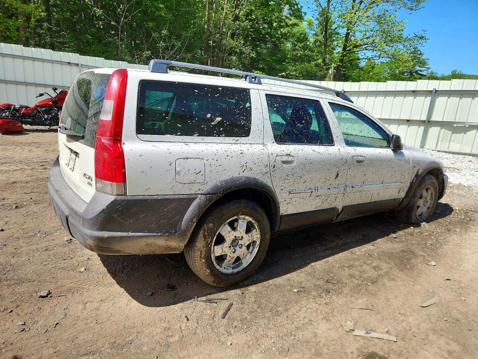 Photo 3 from auction – 2004 VOLVO XC70 with VIN YV1SZ59H941141325