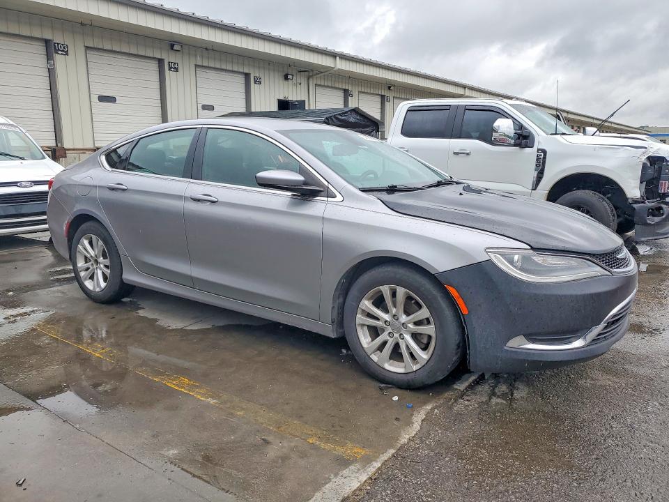 Photo 4 from auction – 2015 CHRYSLER 200 with VIN 1C3CCCAB9FN560962