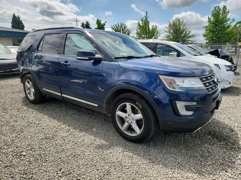 Photo 4 from auction – 2016 FORD EXPLORER with VIN 1FM5K8D85GGB74903