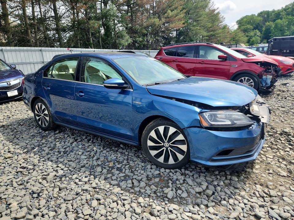 Photo 4 from auction – 2016 VOLKSWAGEN JETTA with VIN 3VW637AJ3GM419563