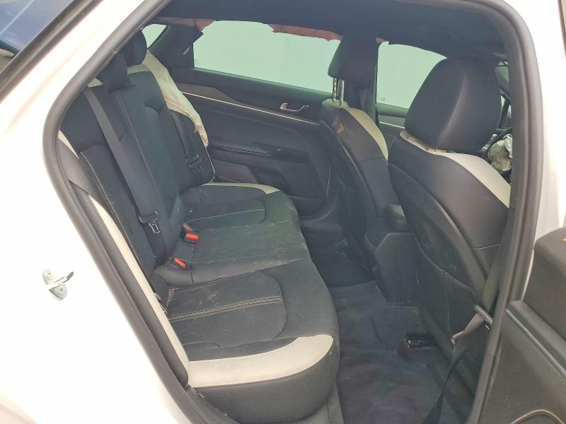 Photo 10 from auction – 2025 KIA K5 with VIN KNAG64J79S5301028