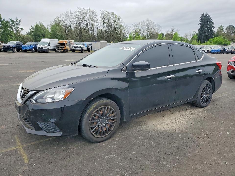 NISSAN SENTRA 2017 with VIN 3N1AB7AP9HY394251 - Photo from auction