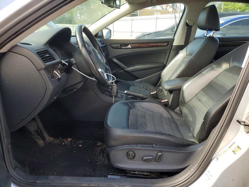 Photo 7 from auction – 2014 VOLKSWAGEN PASSAT with VIN 1VWCT7A33EC043482