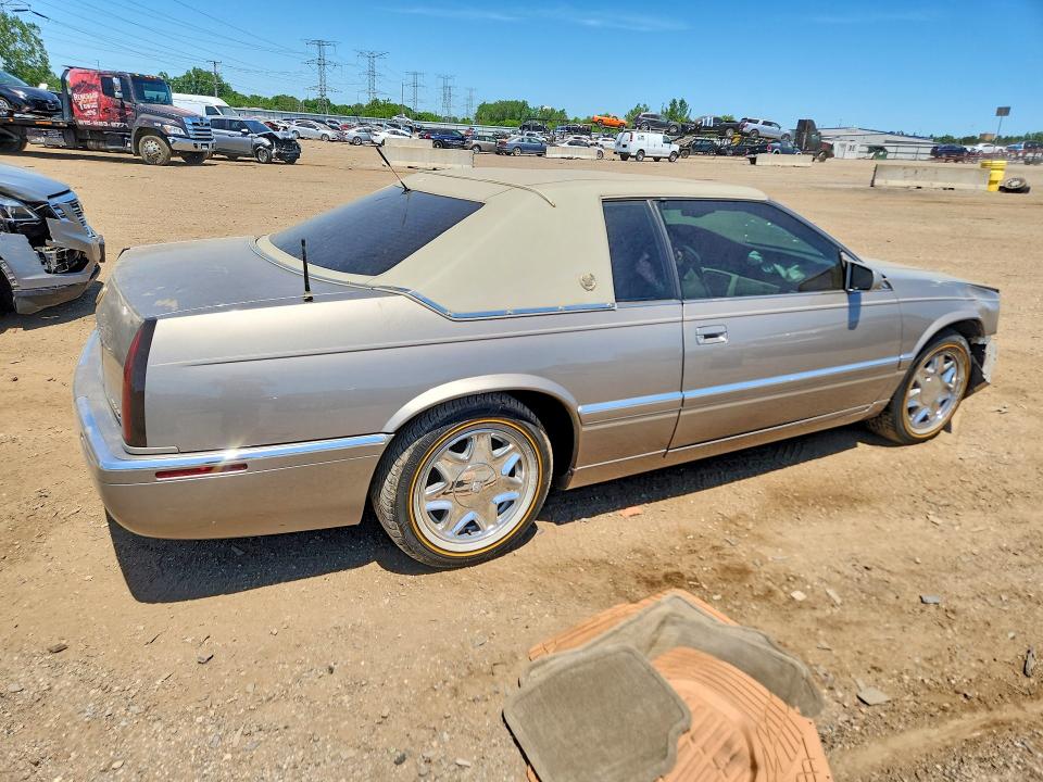 Photo 3 from auction – 2000 CADILLAC ELDORADO with VIN 1G6EL12Y1YU132195