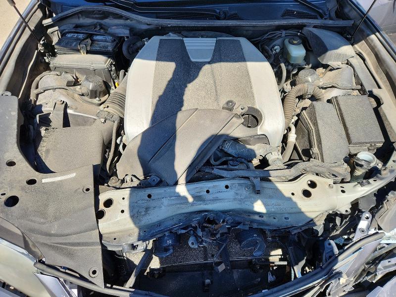 Photo 11 from auction – 2013 LEXUS GS with VIN JTHCE1BLXD5002602
