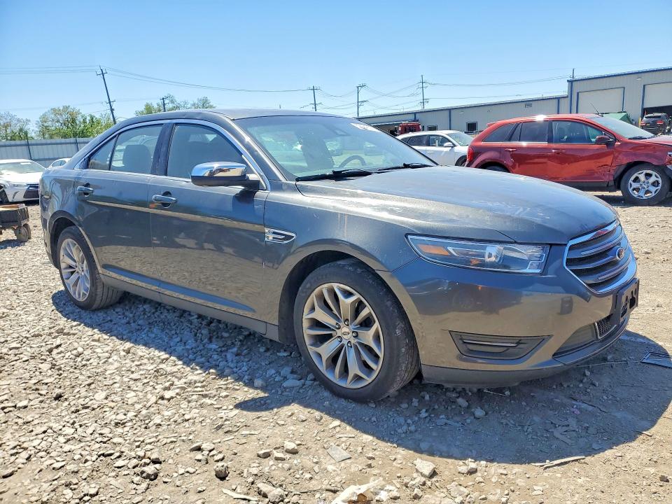 Photo 4 from auction – 2019 FORD TAURUS with VIN 1FAHP2F82KG101418
