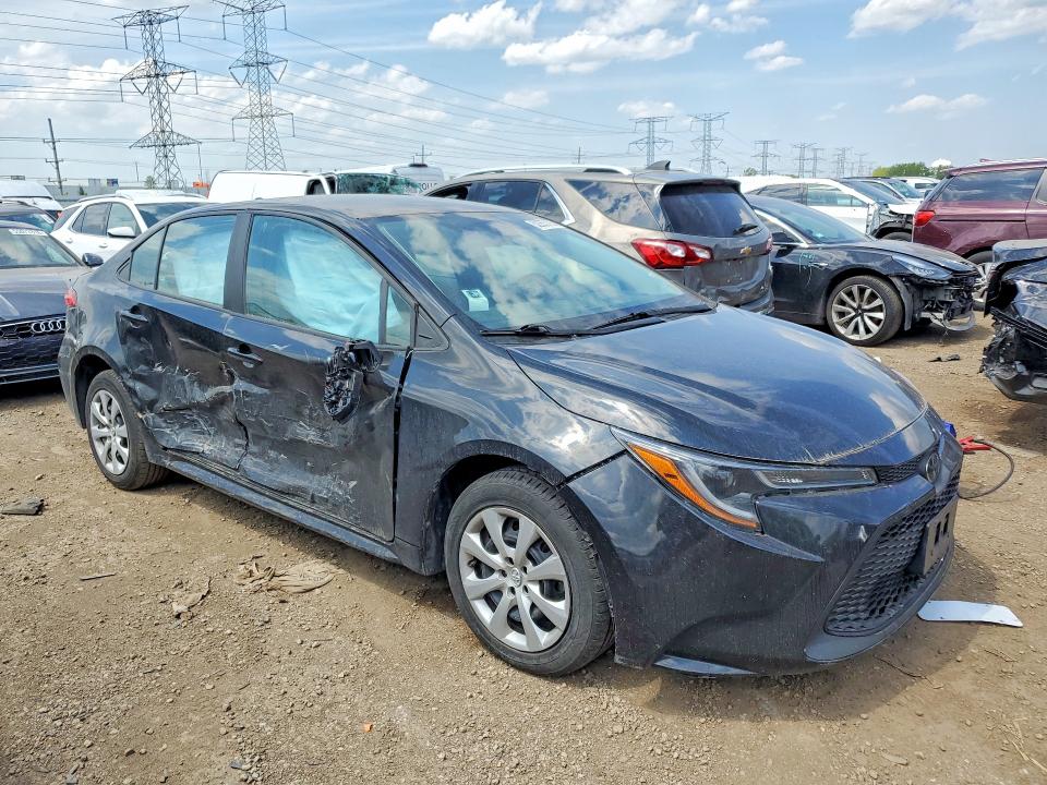 Photo 4 from auction – 2022 TOYOTA COROLLA with VIN 5YFEPMAE8NP332199