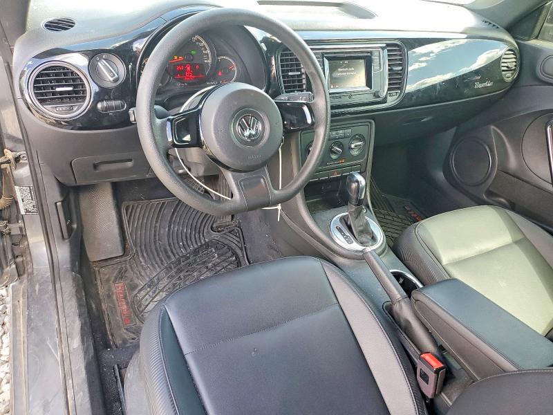 Photo 8 from auction – 2017 VOLKSWAGEN BEETLE with VIN 3VWF17AT3HM627483