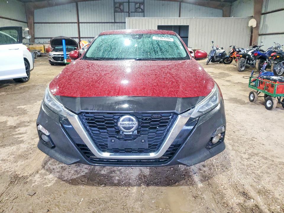 Photo 5 from auction – 2019 NISSAN ALTIMA with VIN 1N4BL4EV0KC204221