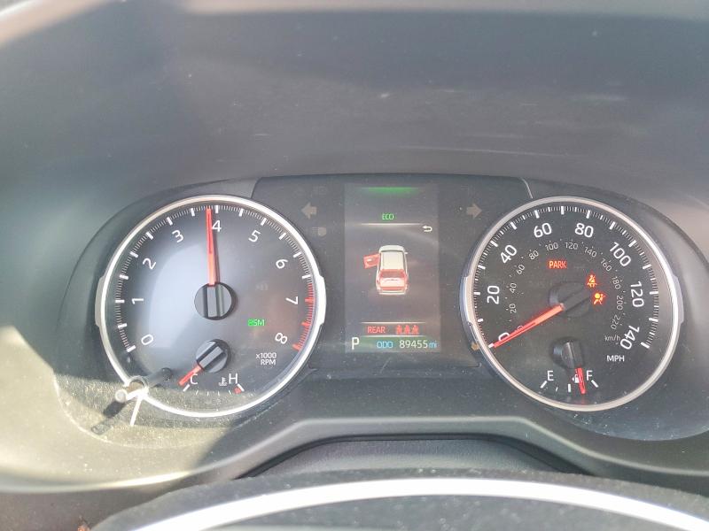 Photo 9 from auction – 2021 TOYOTA RAV4 with VIN 2T3W1RFV9MW131962