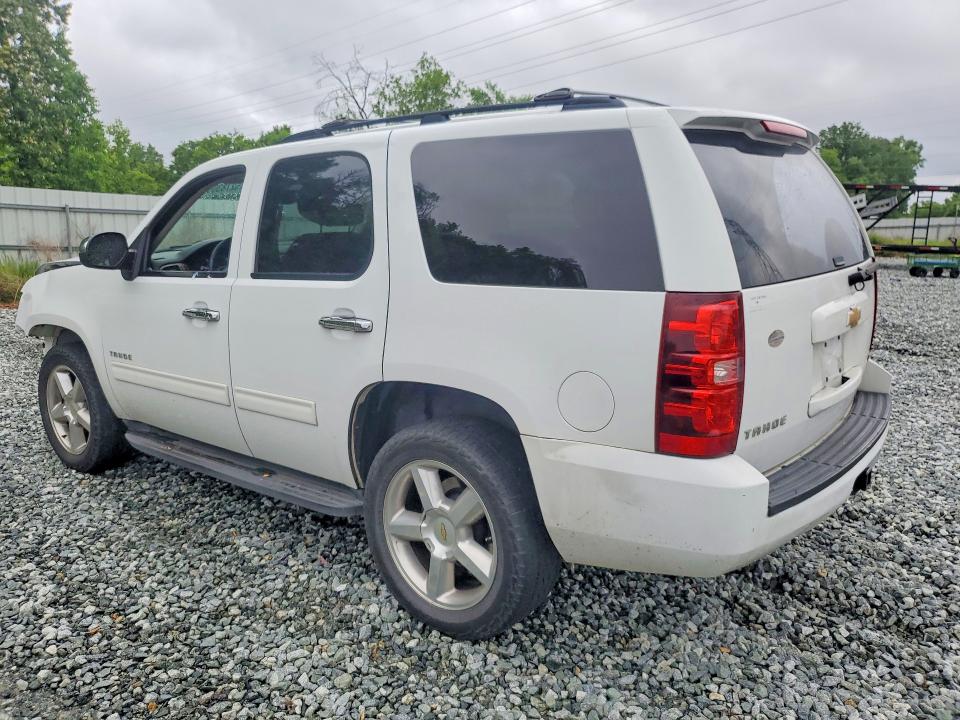 Photo 2 from auction – 2012 CHEVROLET TAHOE with VIN 1GNSCAE04CR327636