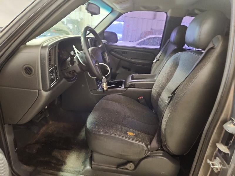 Photo 7 from auction – 2006 CHEVROLET SILVERADO with VIN 1GCEC19X96Z233222