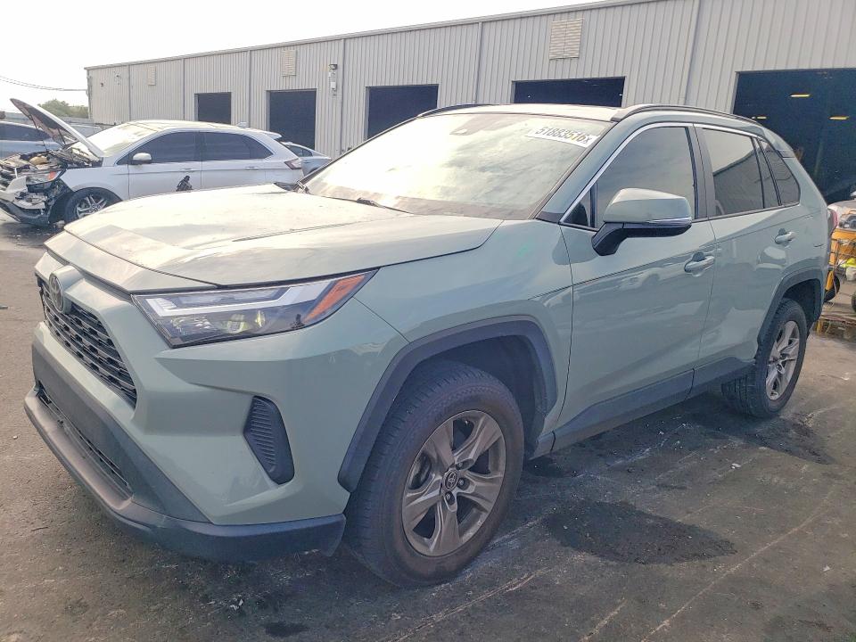 TOYOTA RAV4 2022 with VIN 2T3W1RFV5NW233406 - Photo from auction