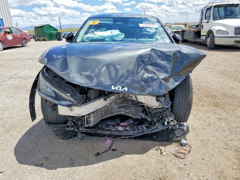 Photo 5 from auction – 2022 KIA EV6 with VIN KNDC34LAXN5054805