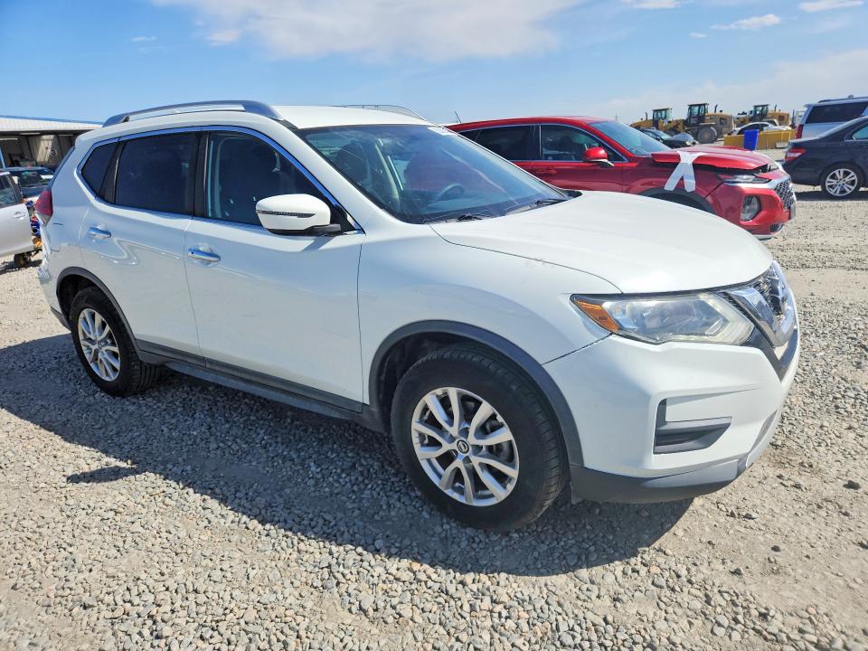 Photo 4 from auction – 2017 NISSAN ROGUE with VIN KNMAT2MV5HP533140