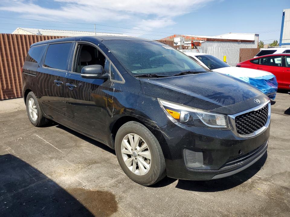 Photo 4 from auction – 2016 KIA SEDONA with VIN KNDMA5C10G6158717