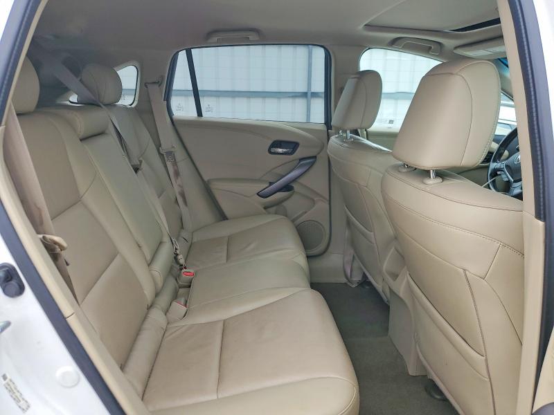Photo 11 from auction – 2015 ACURA RDX with VIN 5J8TB4H59FL024238