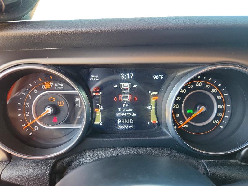 Photo 9 from auction – 2018 JEEP WRANGLER with VIN 1C4GJXAN4JW237202