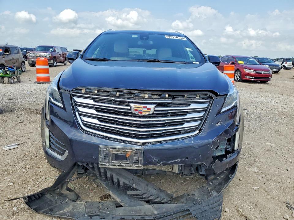 Photo 5 from auction – 2017 CADILLAC XT5 with VIN 1GYKNCRS8HZ274354