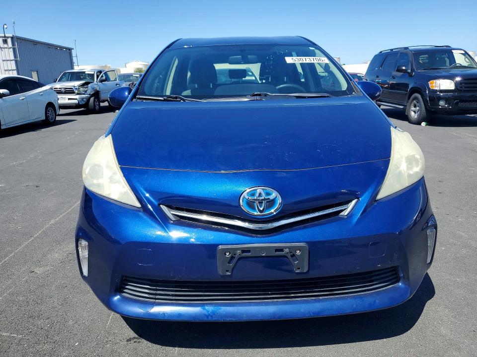 Photo 5 from auction – 2012 TOYOTA PRIUS V with VIN JTDZN3EU4C3071209