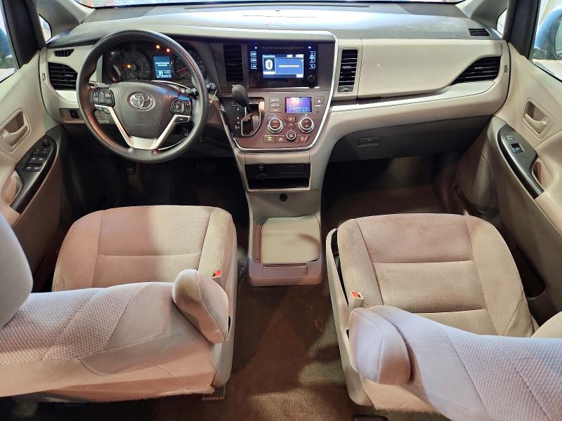 Photo 8 from auction – 2017 TOYOTA SIENNA with VIN 5TDZZ3DC8HS874236