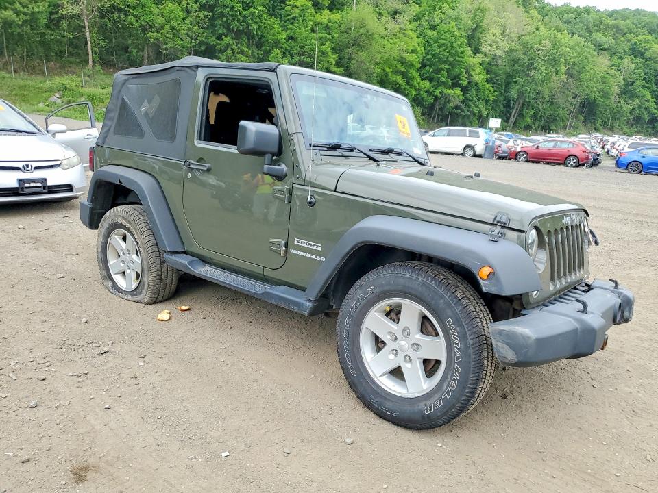 Photo 4 from auction – 2015 JEEP WRANGLER with VIN 1C4AJWAG2FL690938