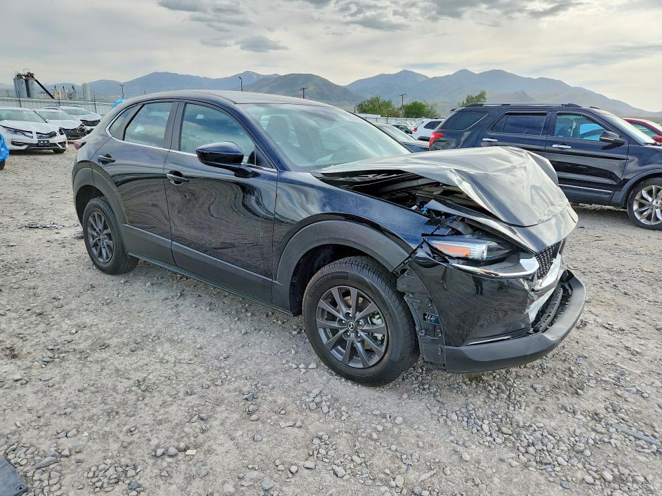 Photo 4 from auction – 2023 MAZDA CX-30 with VIN 3MVDMBAM0PM577541