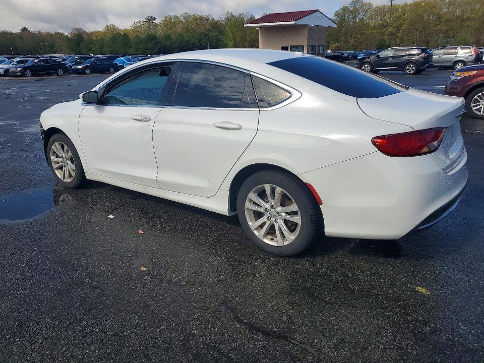 Photo 2 from auction – 2015 CHRYSLER 200 with VIN 1C3CCCAB6FN637979
