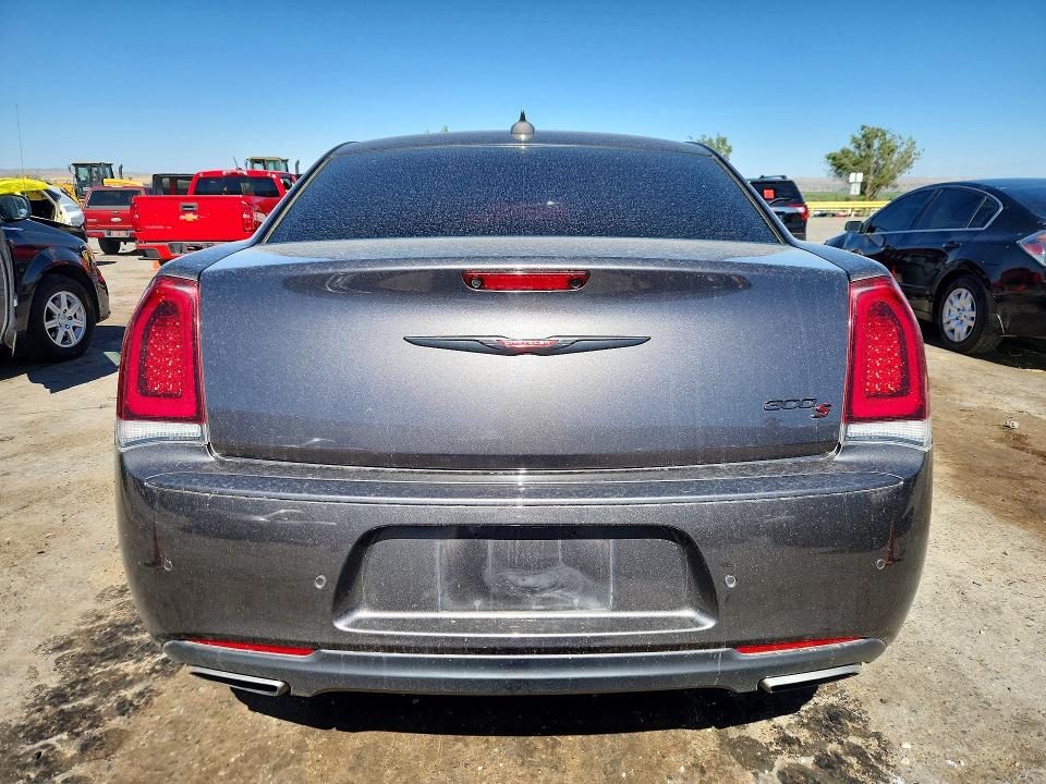 Photo 6 from auction – 2023 CHRYSLER 300 with VIN 2C3CCABG0PH637047