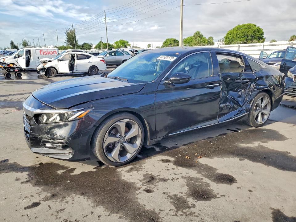 HONDA ACCORD 2018 with VIN 1HGCV1F97JA005185 - Photo from auction