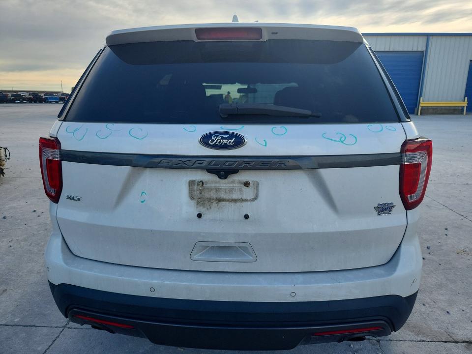 Photo 6 from auction – 2017 FORD EXPLORER with VIN 1FM5K7D81HGD85141