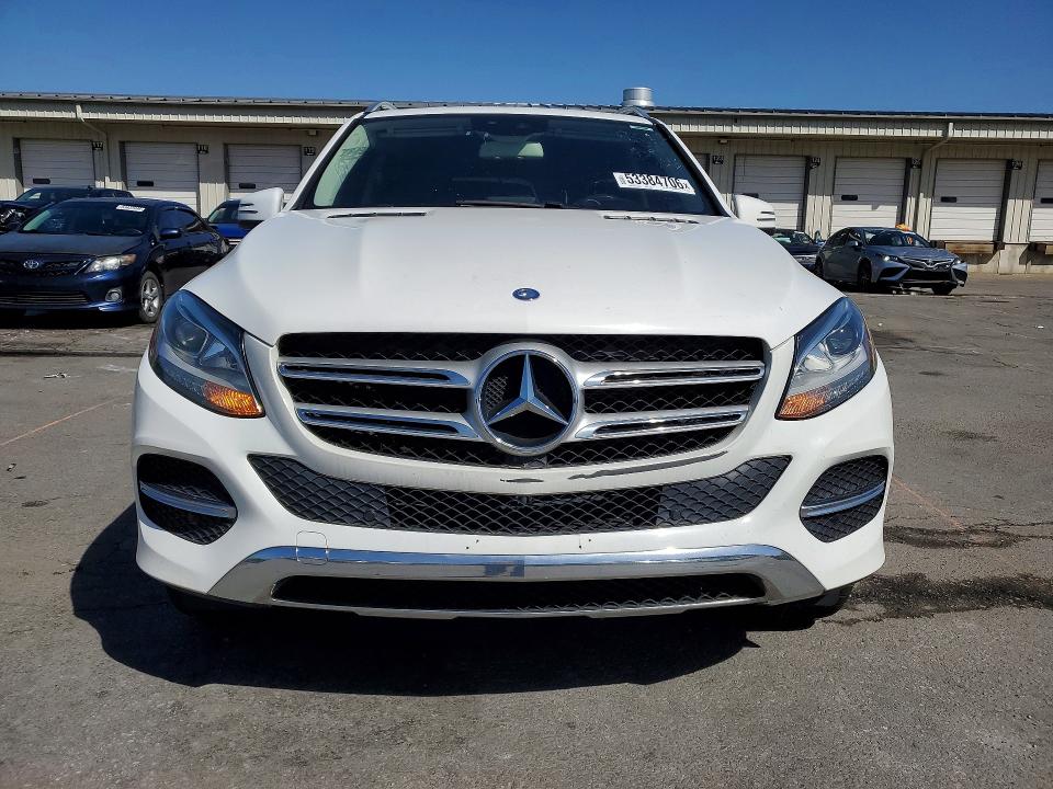 Photo 5 from auction – 2016 MERCEDES-BENZ GLE with VIN 4JGDA5HB0GA805868