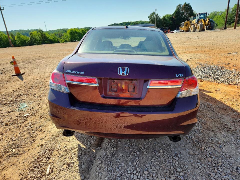 Photo 6 from auction – 2011 HONDA ACCORD with VIN 1HGCP3F85BA013056