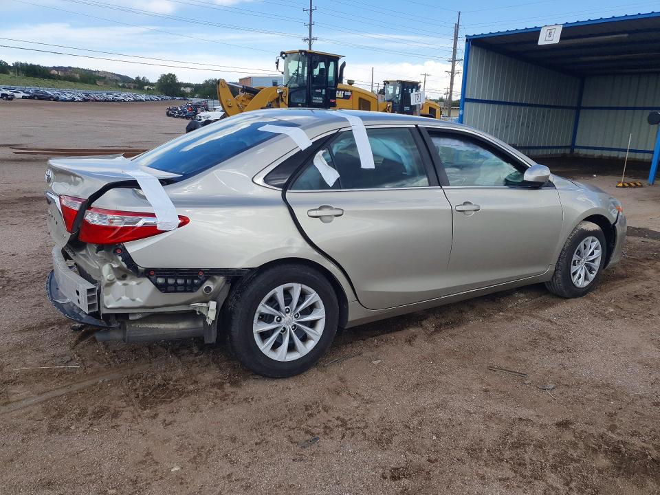 Photo 3 from auction – 2016 TOYOTA CAMRY with VIN 4T4BF1FK9GR557418