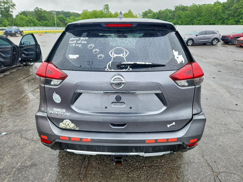 Photo 6 from auction – 2017 NISSAN ROGUE with VIN JN8AT2MTXHW385687