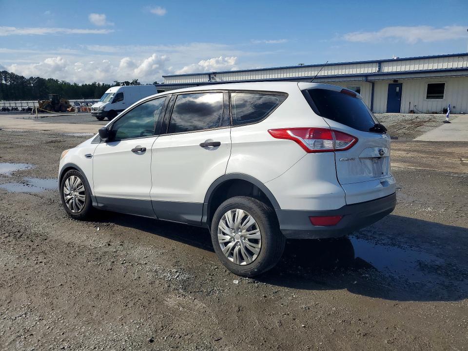 Photo 2 from auction – 2015 FORD ESCAPE with VIN 1FMCU0F72FUB00667