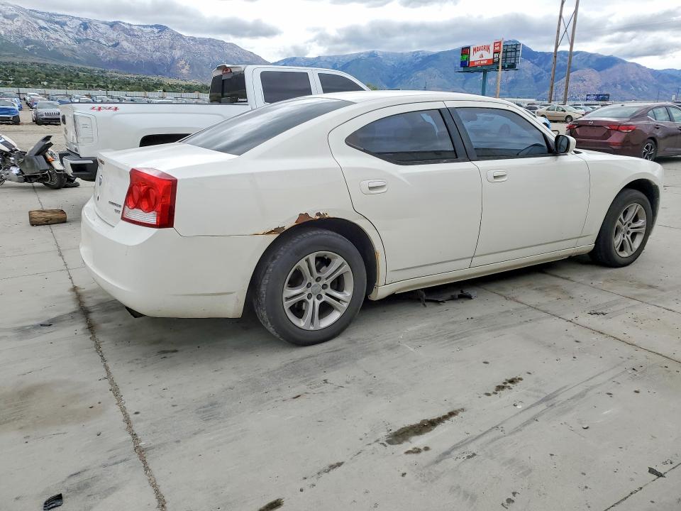 Photo 3 from auction – 2010 DODGE CHARGER with VIN 2B3CA3CV1AH116230