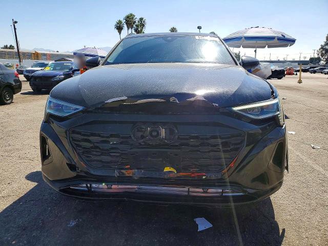 Photo 5 from auction – 2024 AUDI Q8 E-TRON with VIN WA15AAGE6RB047491