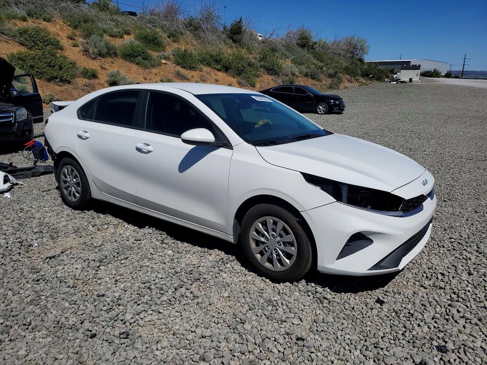 Photo 4 from auction – 2023 KIA FORTE with VIN 3KPF24AD1PE635470
