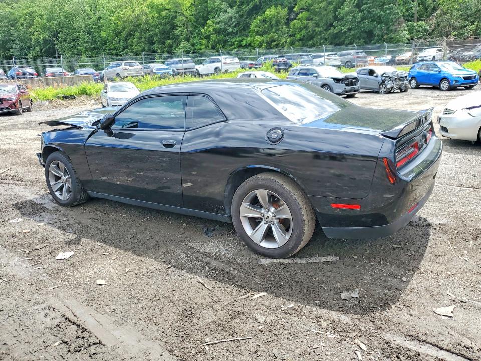 Photo 2 from auction – 2019 DODGE CHALLENGER with VIN 2C3CDZAG1KH632395