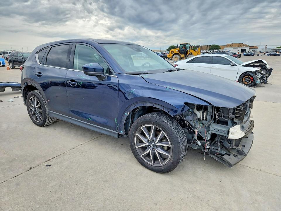 Photo 4 from auction – 2018 MAZDA CX-5 with VIN JM3KFADMXJ1469674