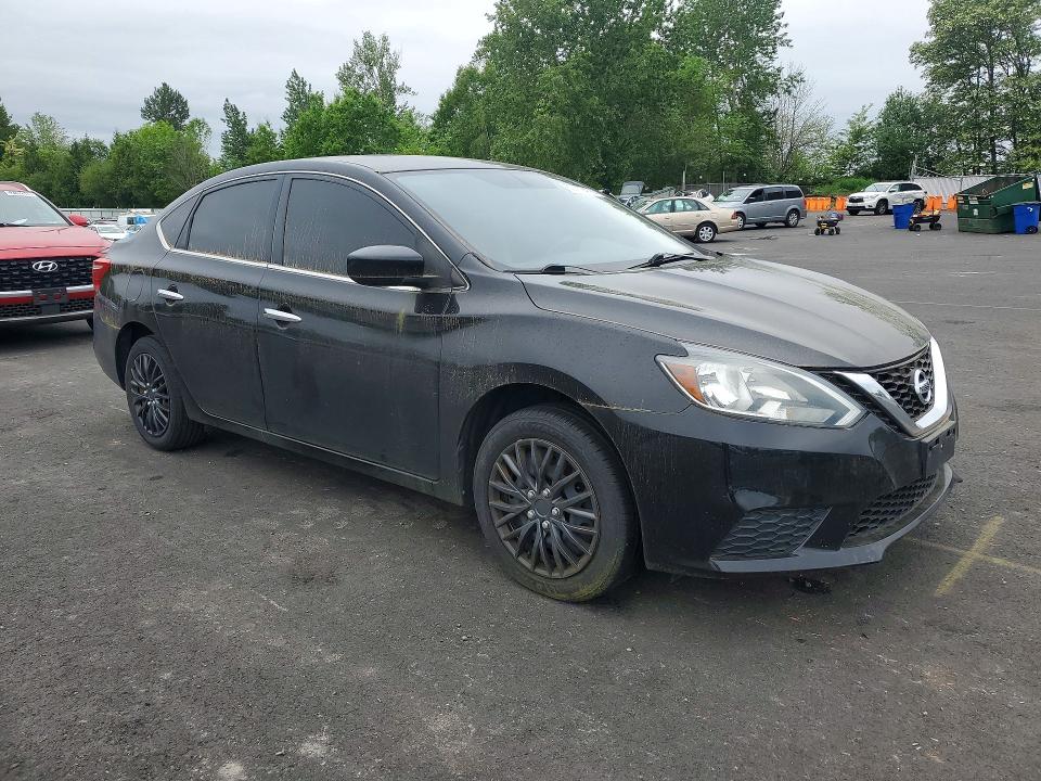 Photo 4 from auction – 2017 NISSAN SENTRA with VIN 3N1AB7AP9HY394251