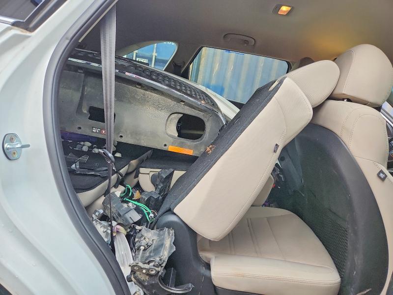 Photo 10 from auction – 2018 KIA SORENTO with VIN 5XYPGDA37JG372523