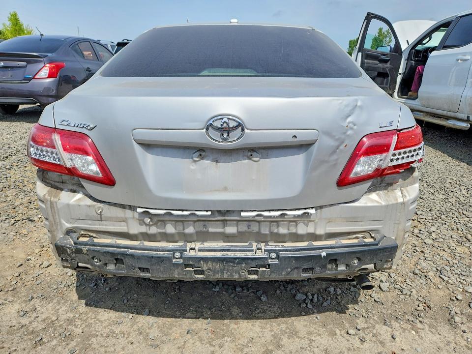 Photo 6 from auction – 2010 TOYOTA CAMRY with VIN 4T1BF3EK0AU105372