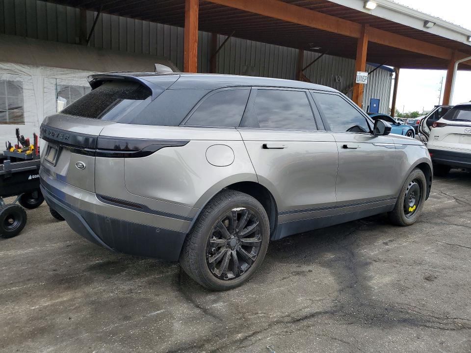 Photo 3 from auction – 2018 LAND ROVER RANGE ROVER VELAR with VIN SALYB2RX3JA735133
